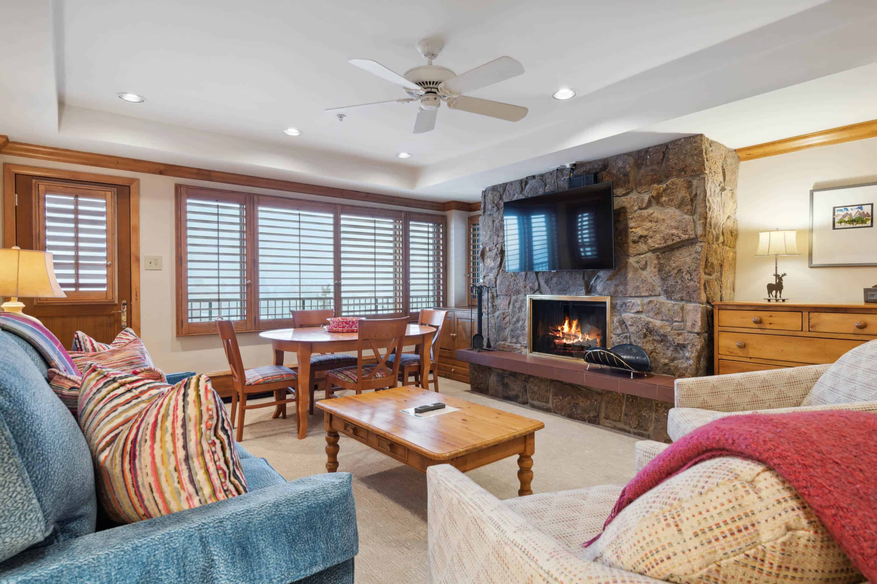 Featured Image - Lodge Tower 686 2BR, Vail Village