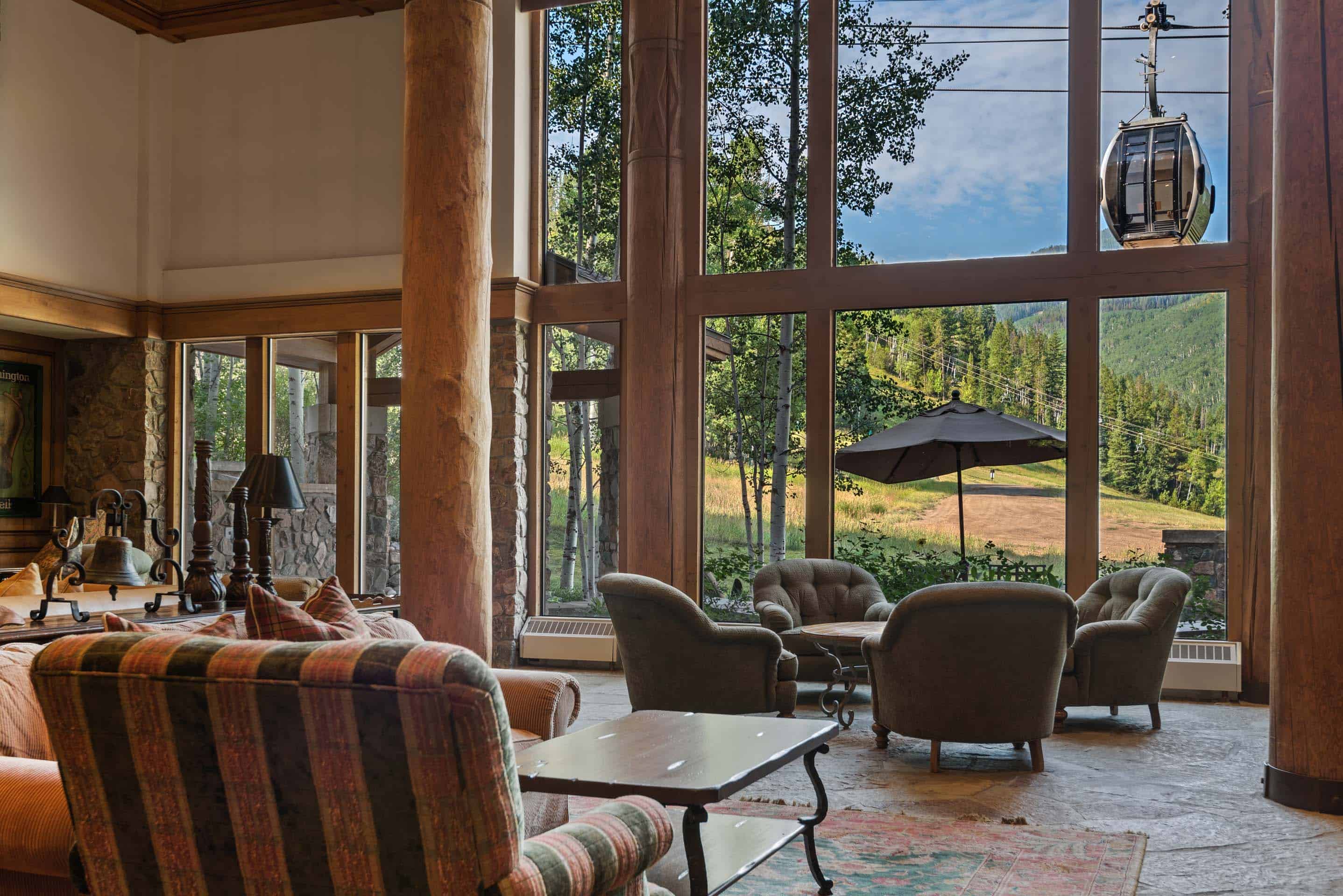 McCoy Peak Lodge