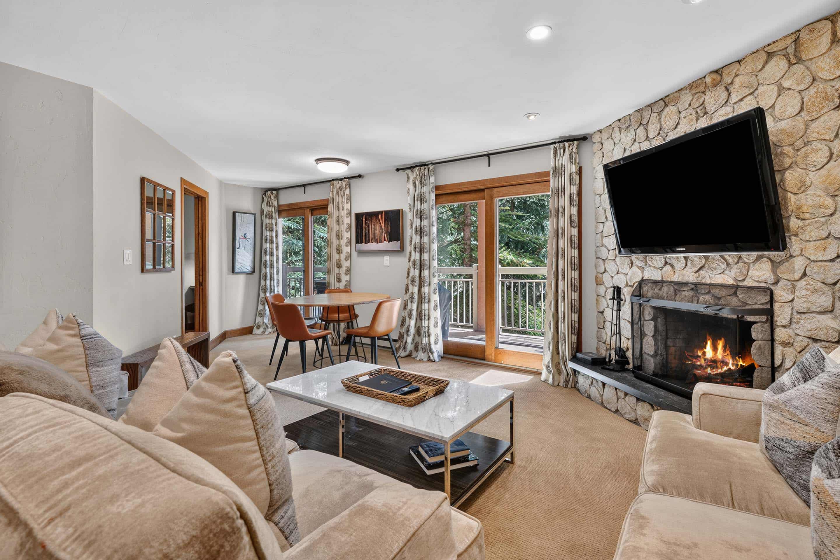Featured Image - Lodge at Lionshead 210A