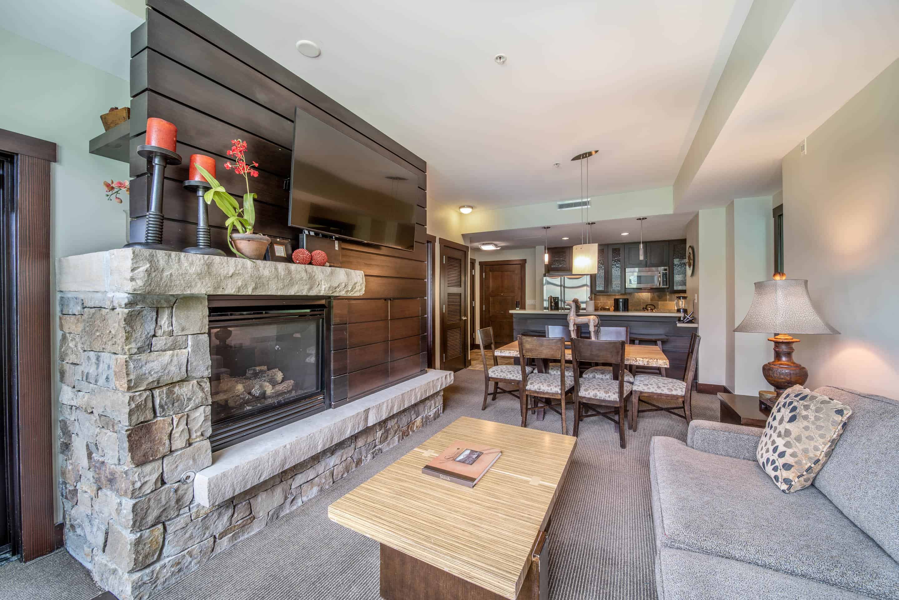 Featured Image - Hayden Lodge 2207, Hayden Lodge