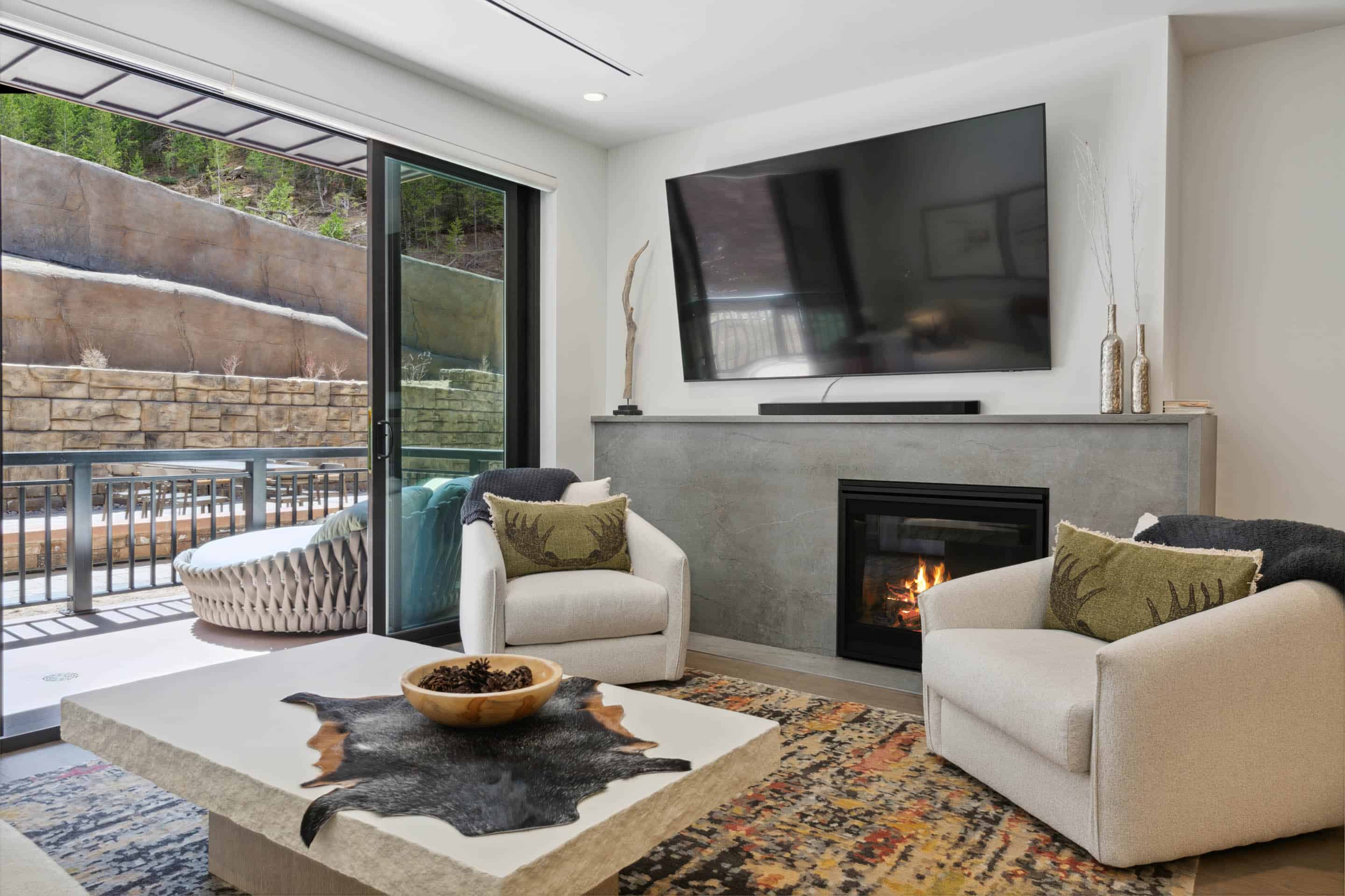 Featured Image - Frontgate 209