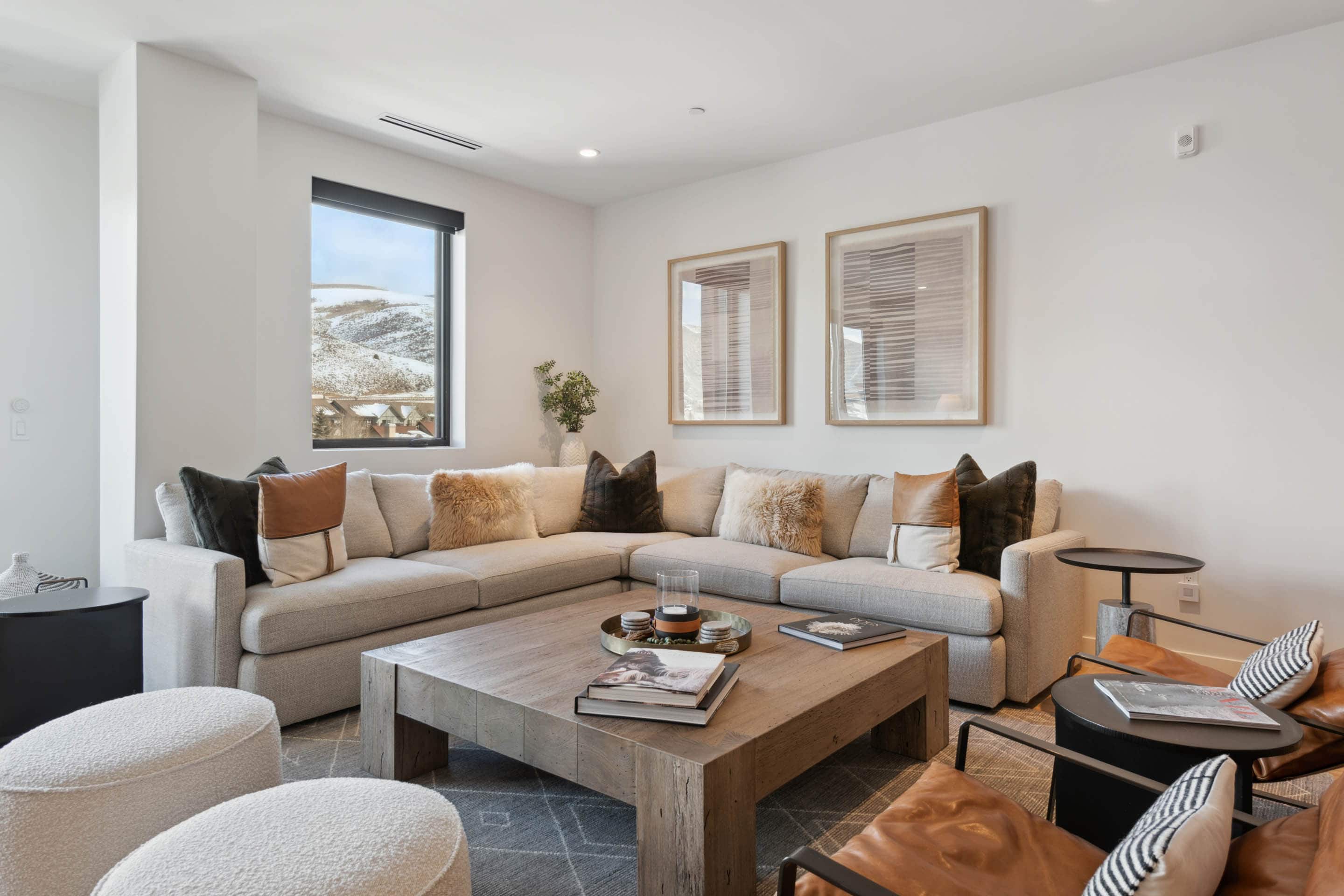 Featured Image - Frontgate 302