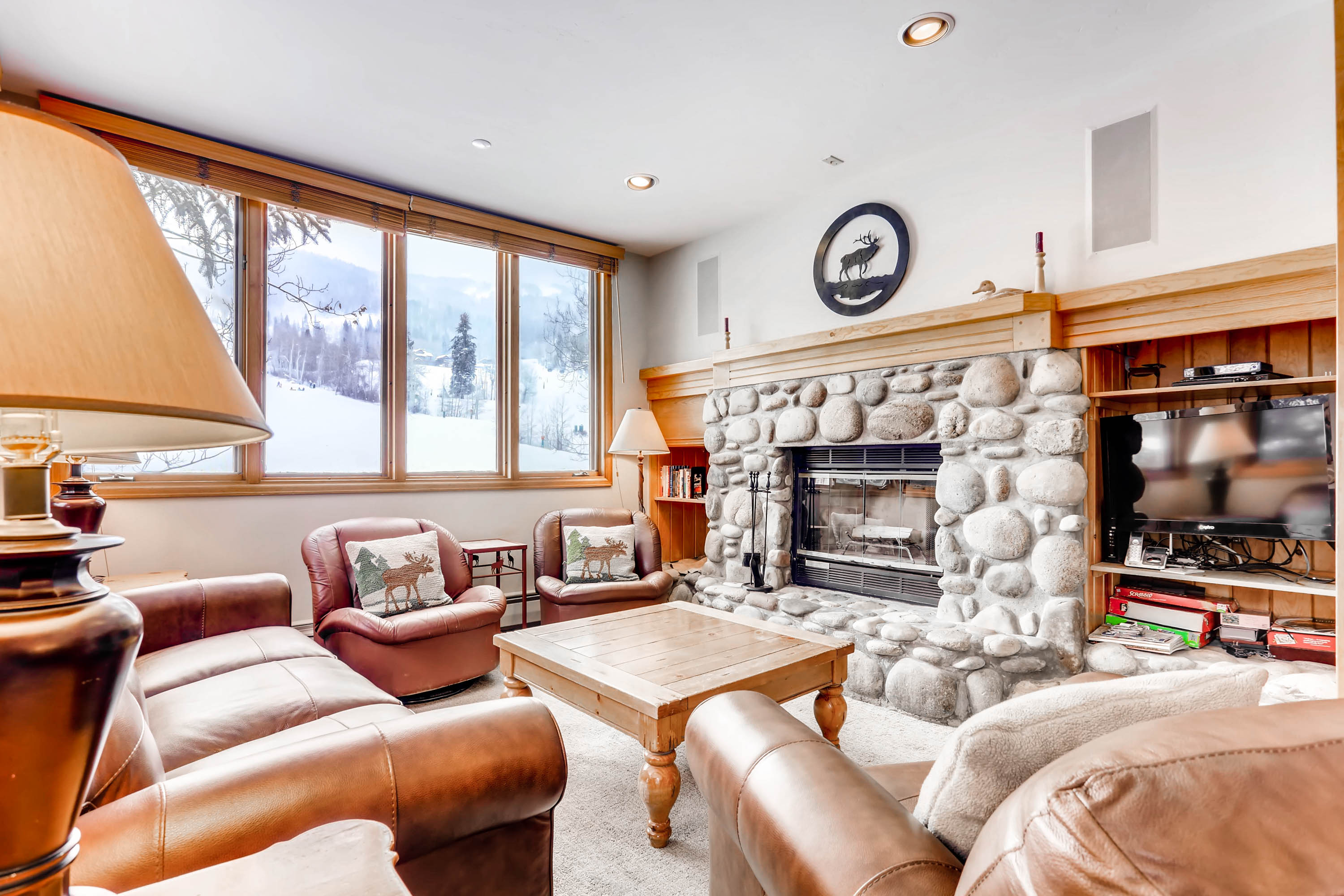 Featured Image - Highlands Lodge 304