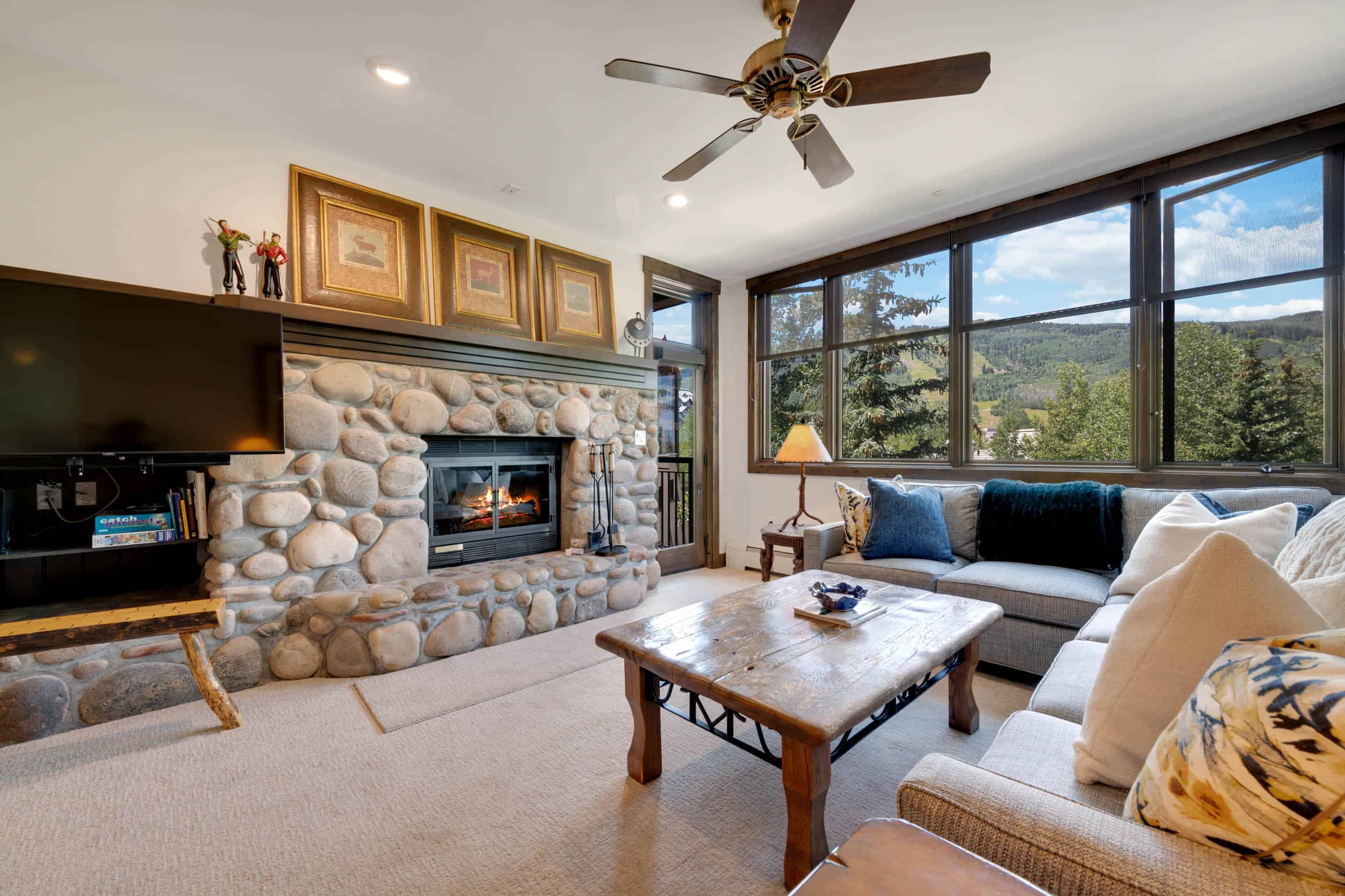 Featured Image - Highlands Lodge 305