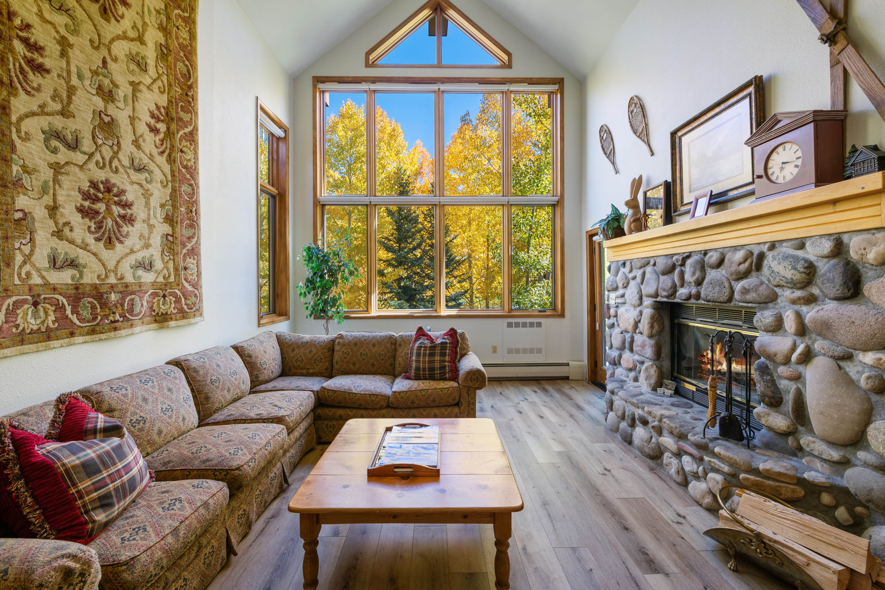 Featured Image - Highlands Lodge 406