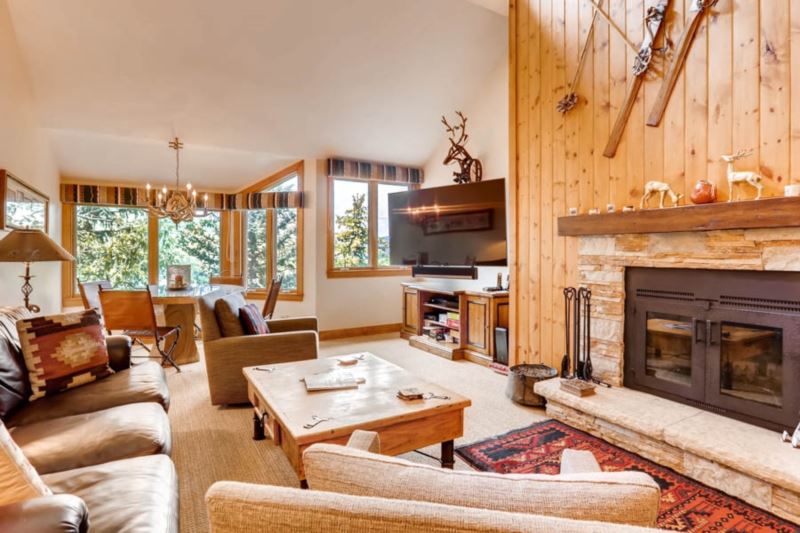 Featured Image - Kiva 324