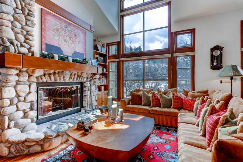 Featured Image - Meadows Townhome P2