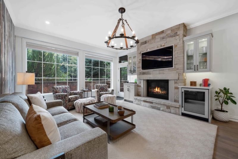 Featured Image - Oxford Court 104