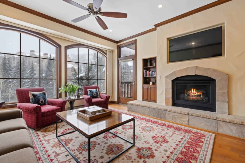 Featured Image - Oxford Court 304