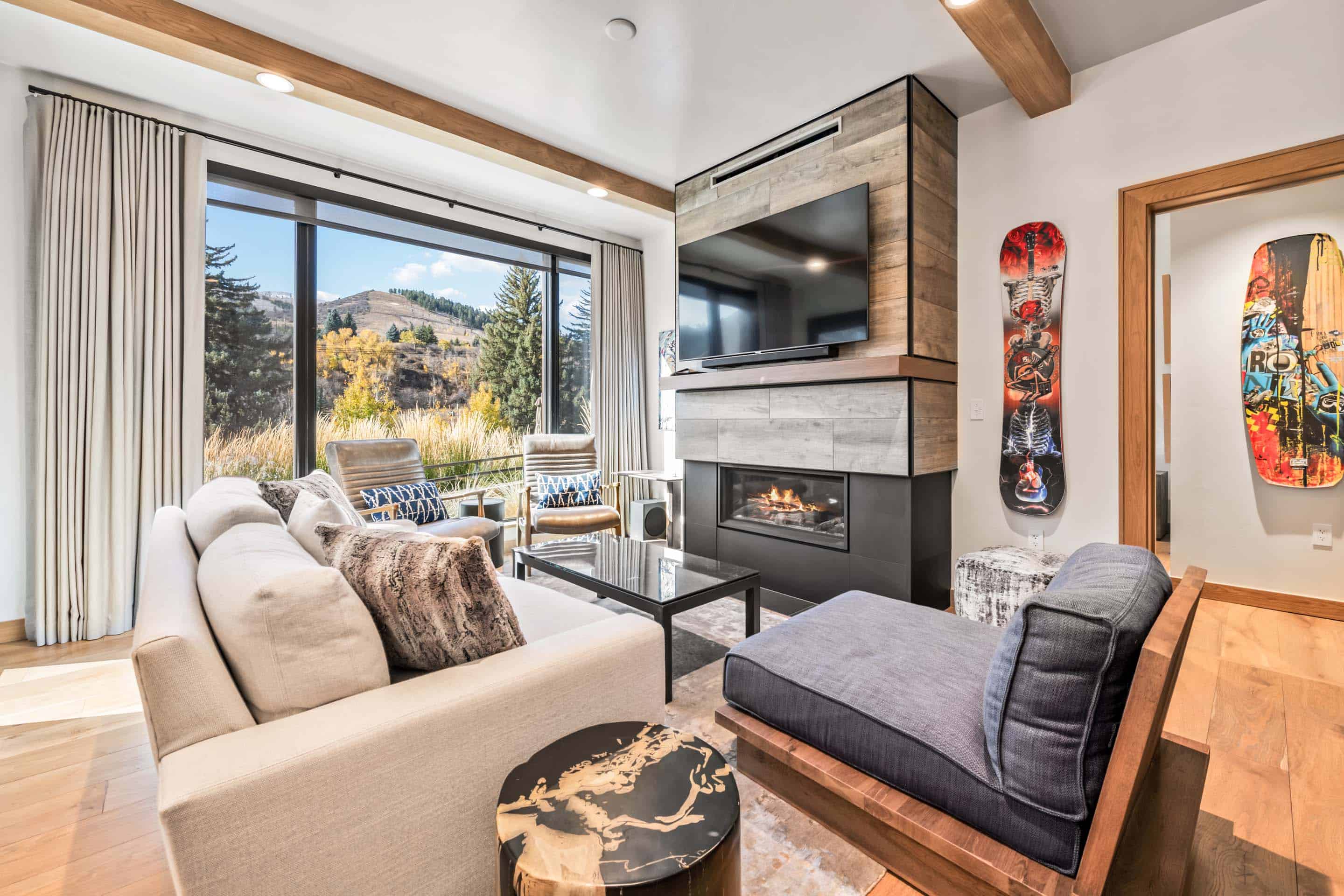 Riverfront Lodge 104 Featured Image
