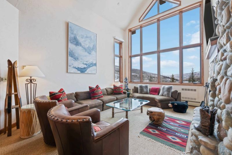 Featured Image - Highlands Lodge 401