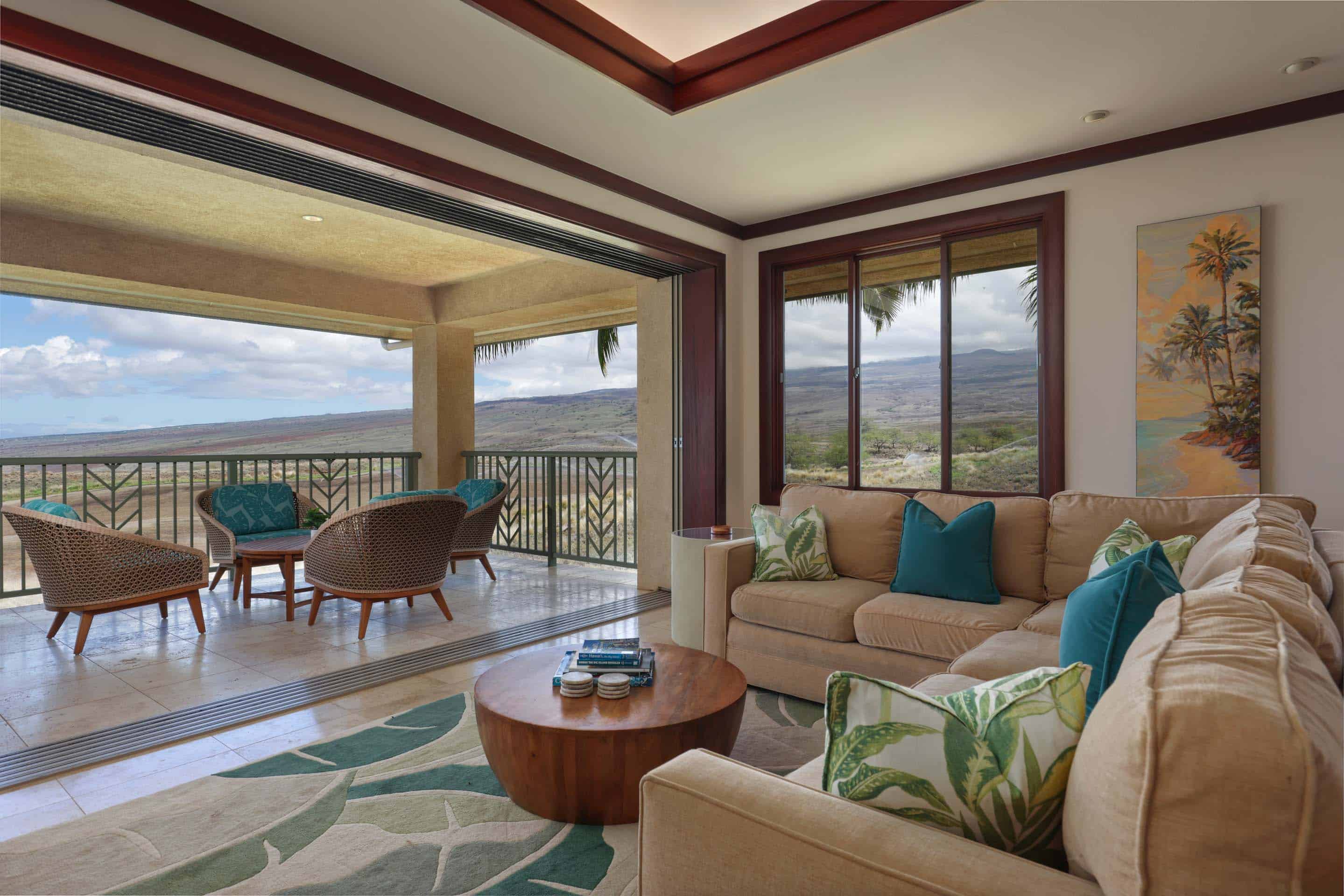 Featured Image - Wai'ula'ula J202