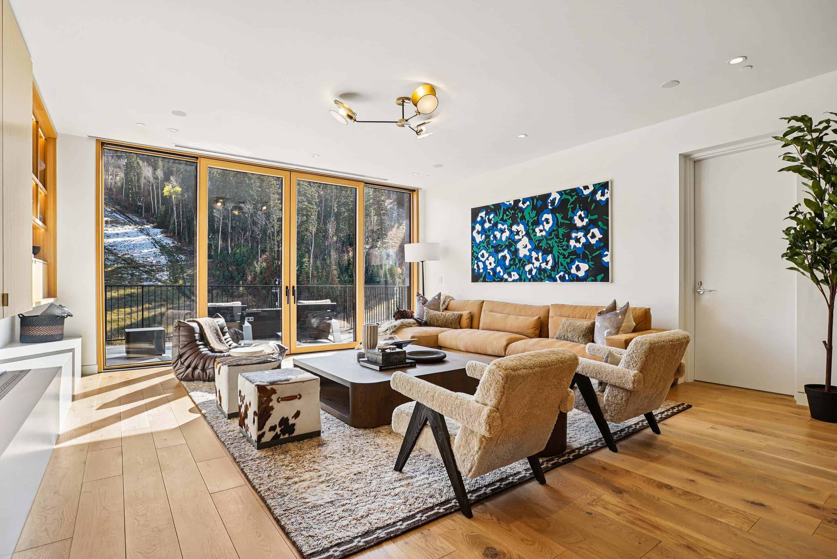 Featured Image - Founders Place 2502