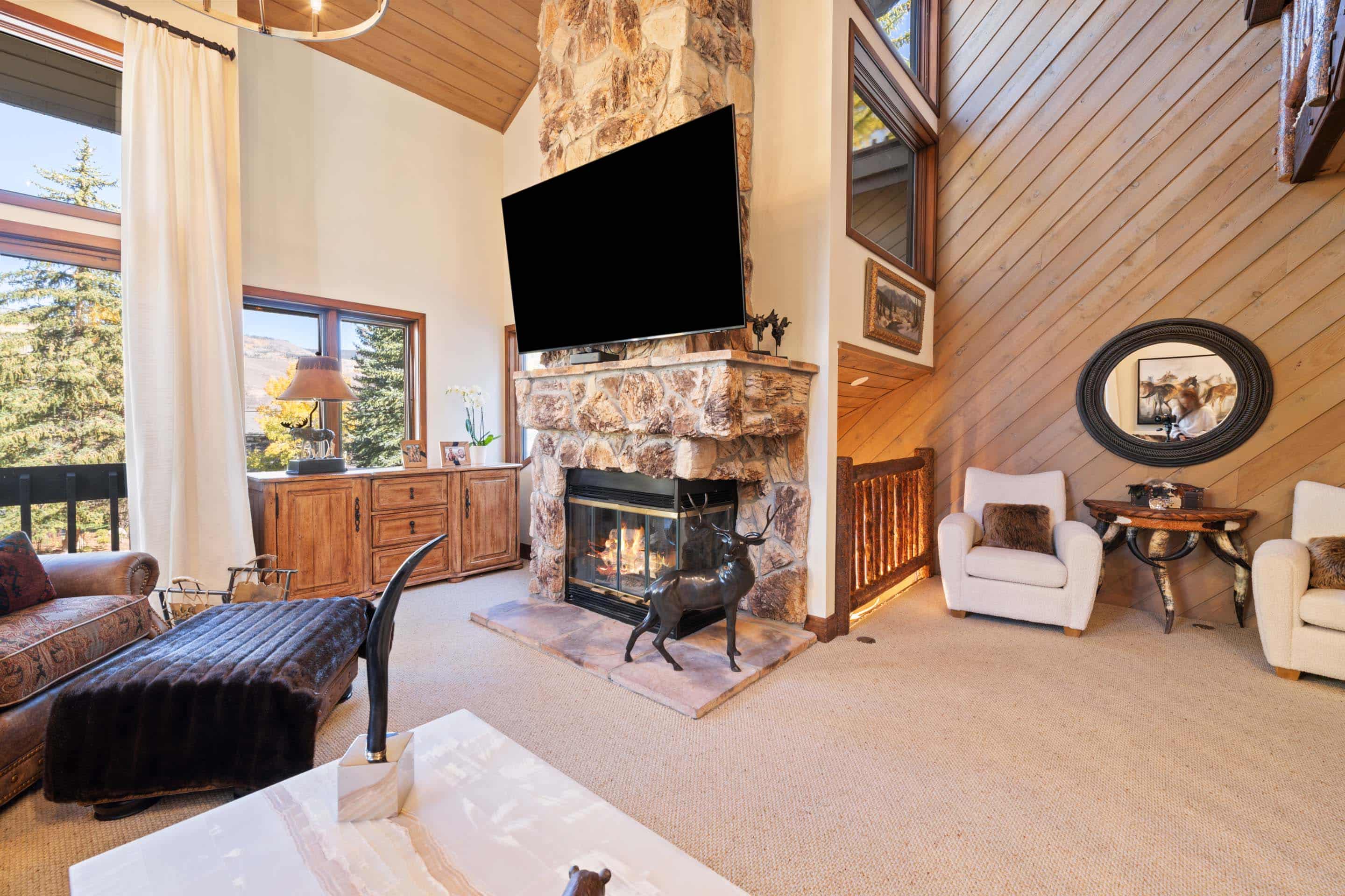 Featured Image - Ridgepoint Townhome 192