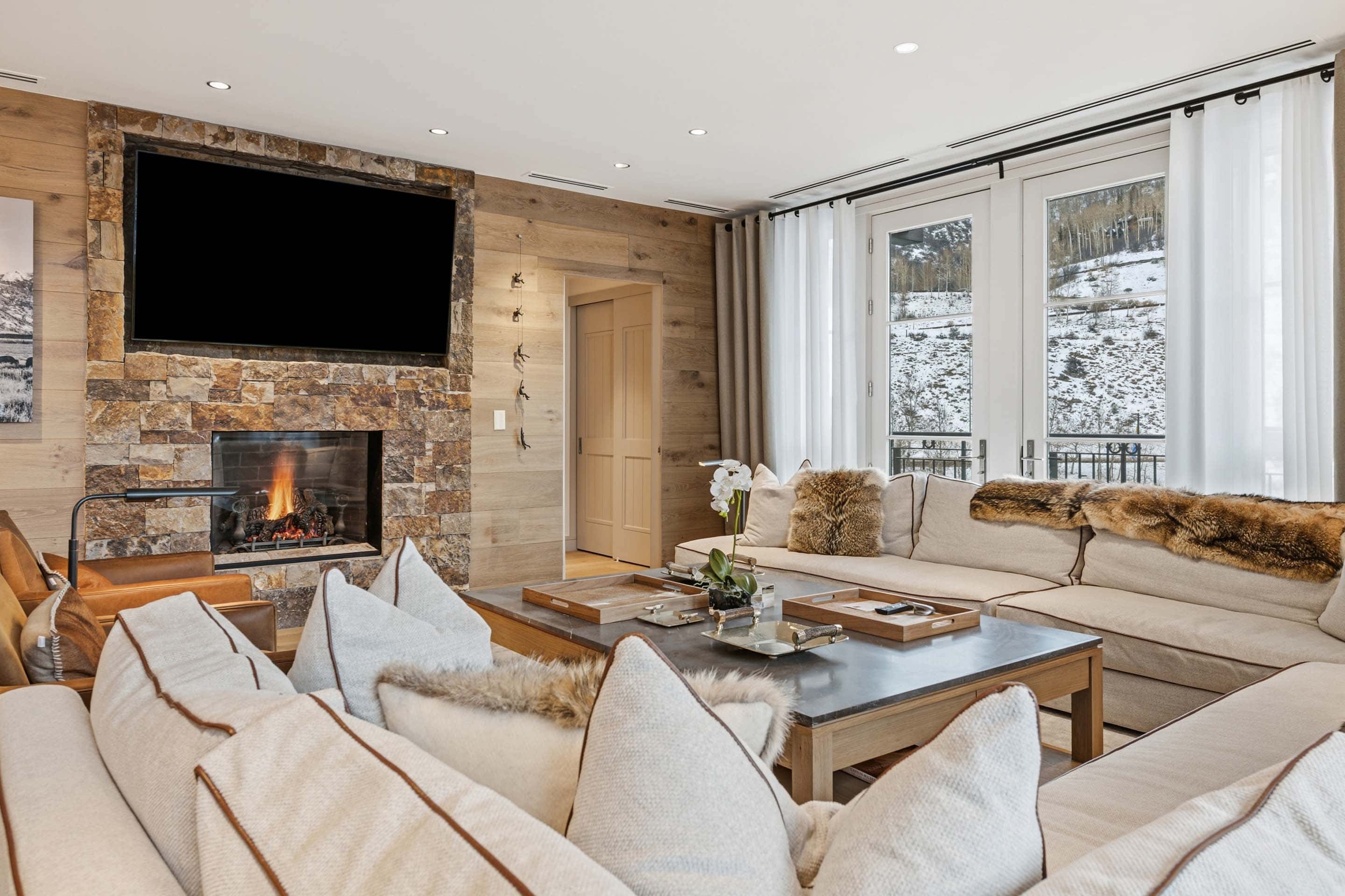 Featured Image - Solaris 5F East