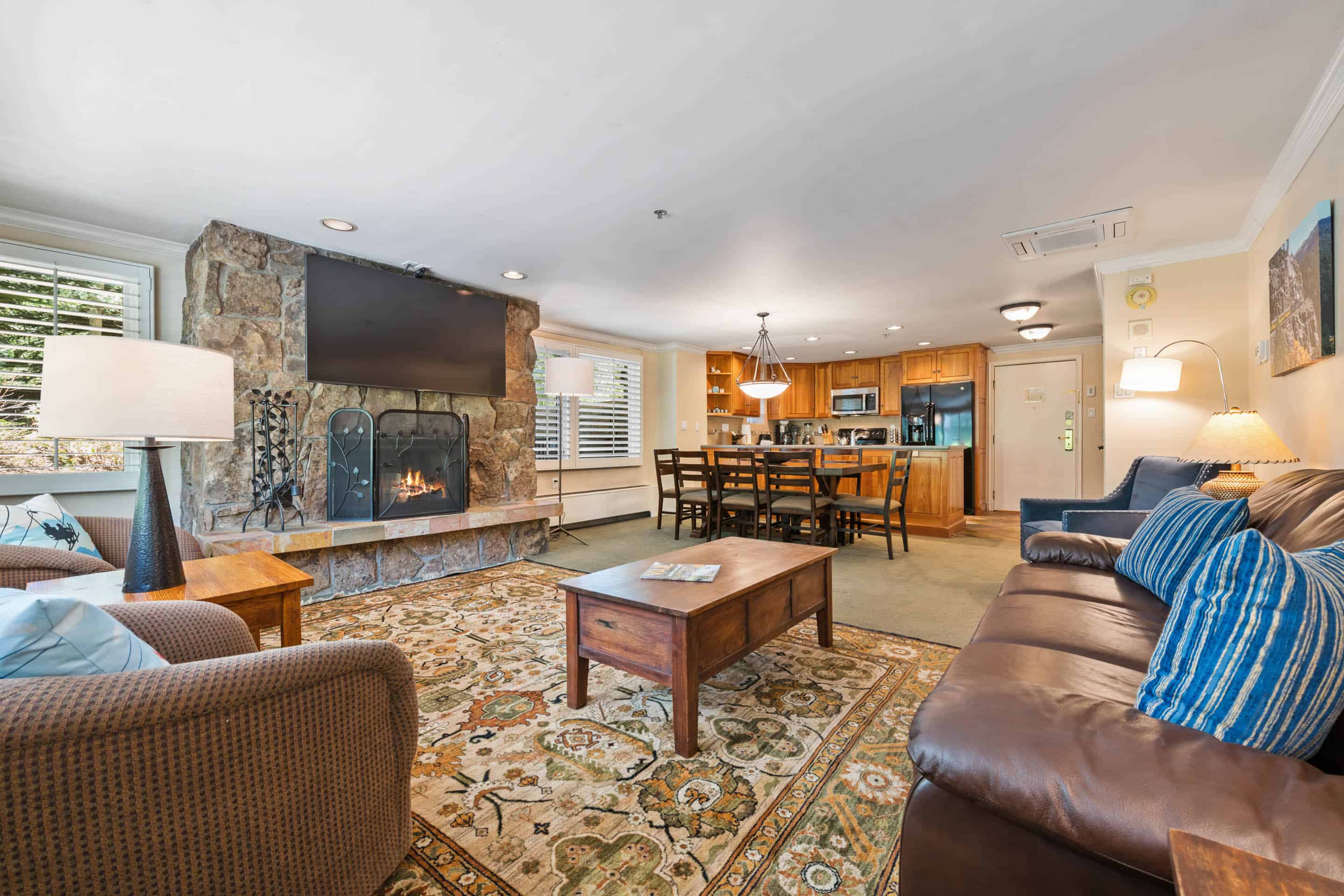 Featured Image - Lodge Tower 199 3BR, Vail Village